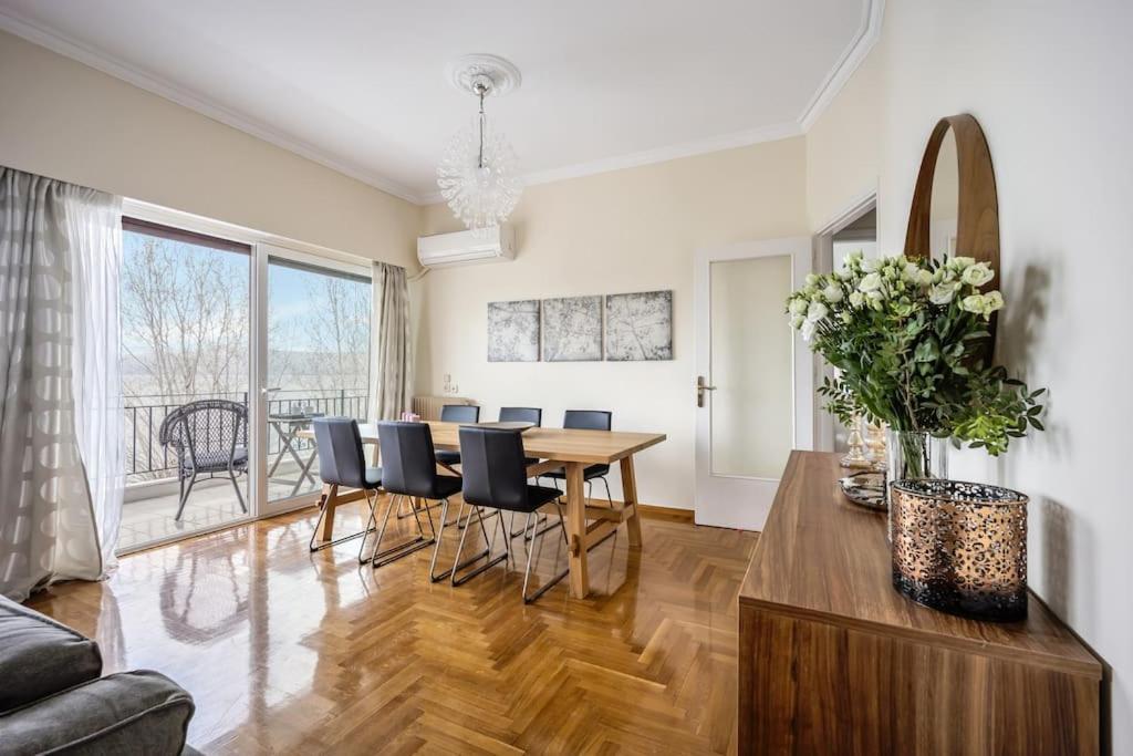 Bright Central Apartment With Splendid Sea View! Chalkida Exterior photo