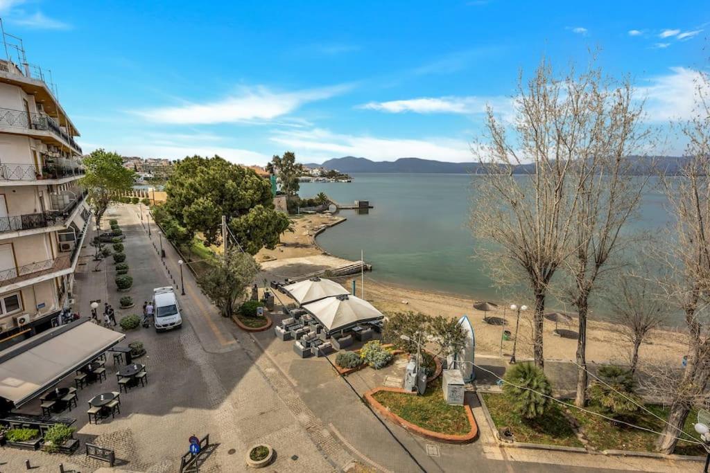 Bright Central Apartment With Splendid Sea View! Chalkida Exterior photo