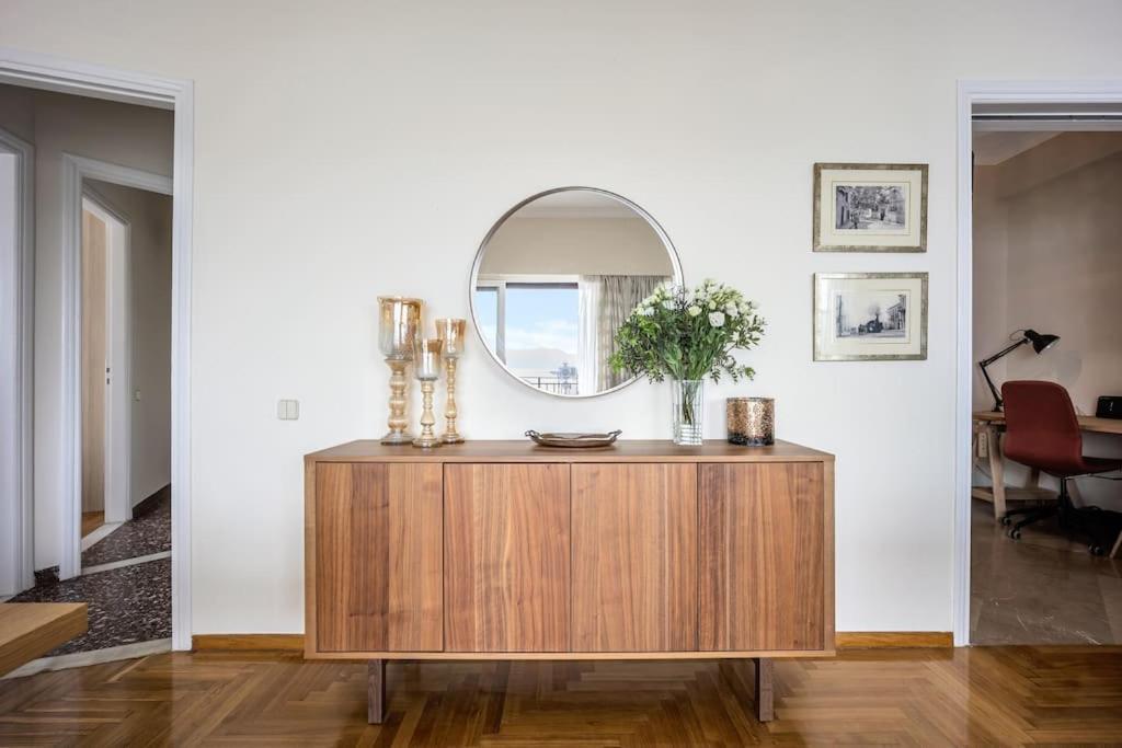 Bright Central Apartment With Splendid Sea View! Chalkida Exterior photo